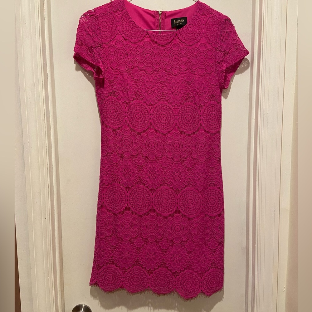 Laundry by Shelli Segal short sleeve pink lace shift dress size 2